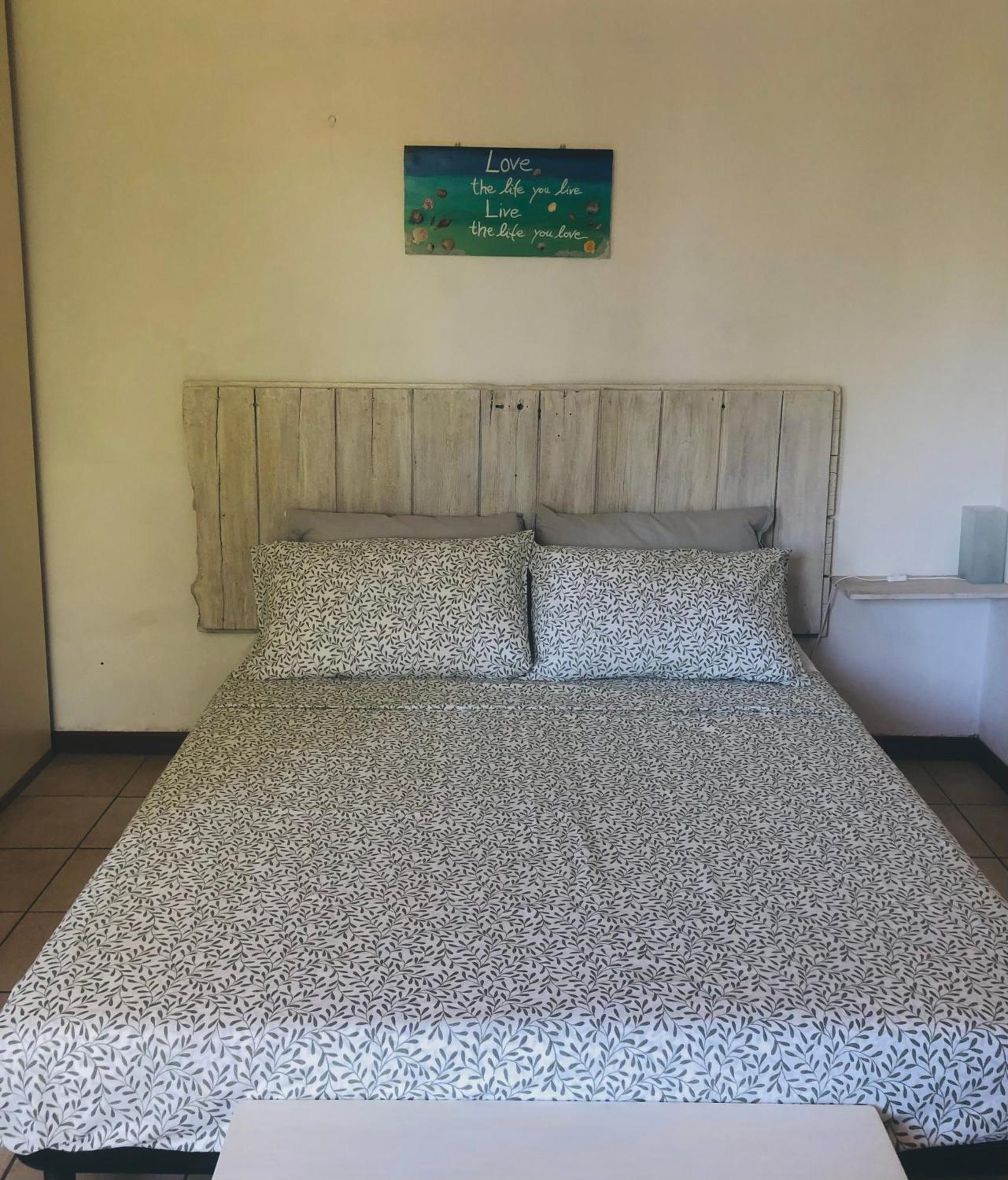 Casa Nonna Elide Apartment Besozzo ภายนอก รูปภาพ